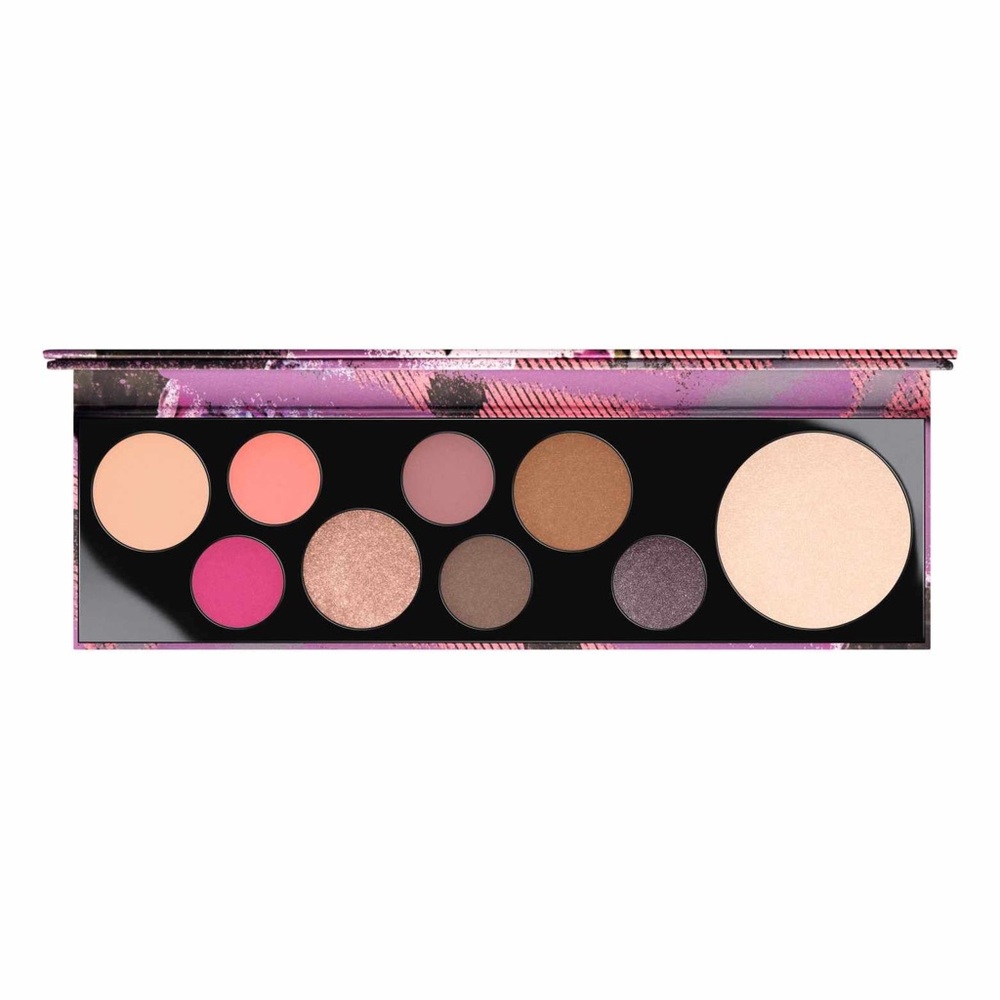 NWT MAC MAC Girls Eyeshadow Palette in Risk Taker - Picture 1 of 6